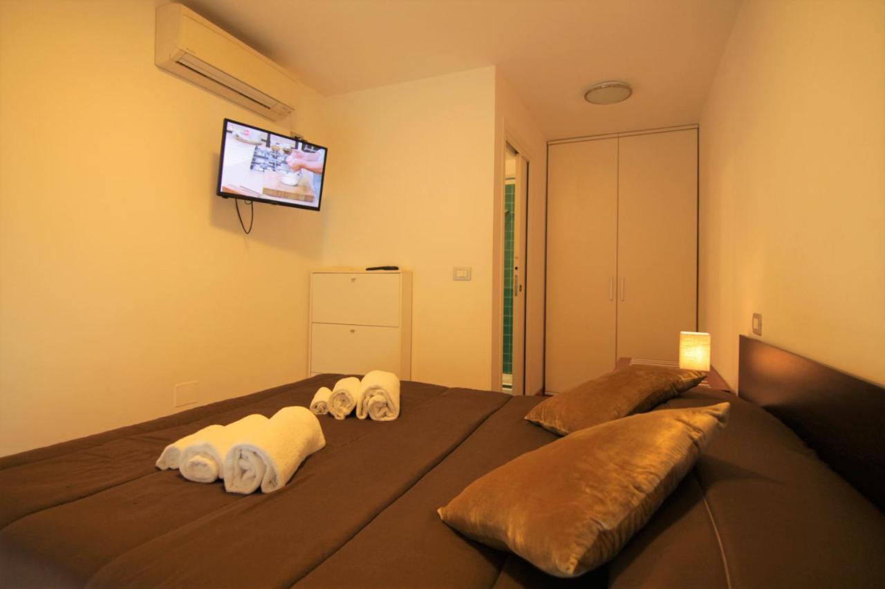 Fabrizi79 Apartment เปสการา ภายนอก รูปภาพ